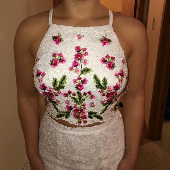 Prom Dress! - Picture 5 of 7